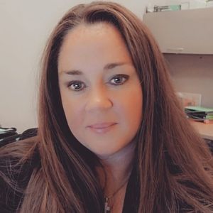 Meet your Posher, Alisa